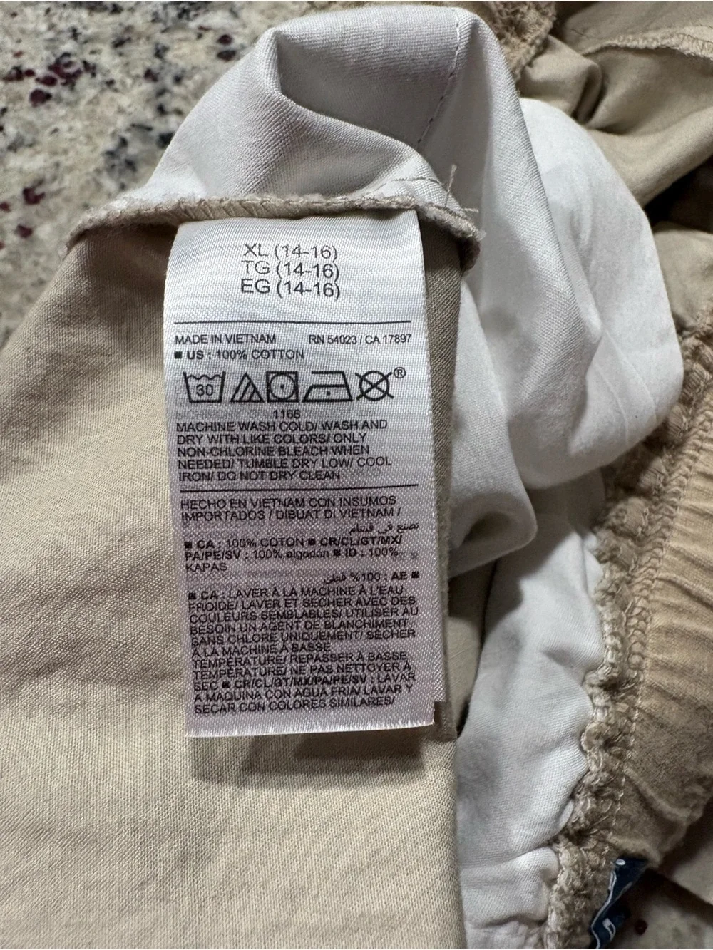 Old Navy khaki pull on shorts built-in flex boys XL 14-16 GUC